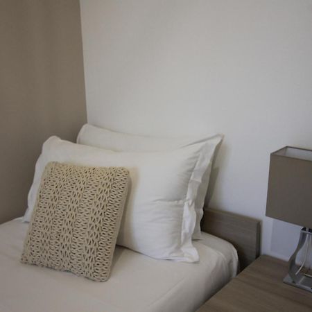 Hq Aparthotel Milano Inn - Smart Suites Чинизелло-Бальзамо Экстерьер фото