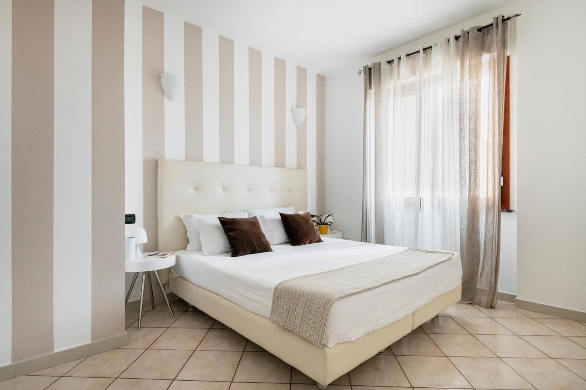 Hq Aparthotel Milano Inn - Smart Suites Чинизелло-Бальзамо Экстерьер фото