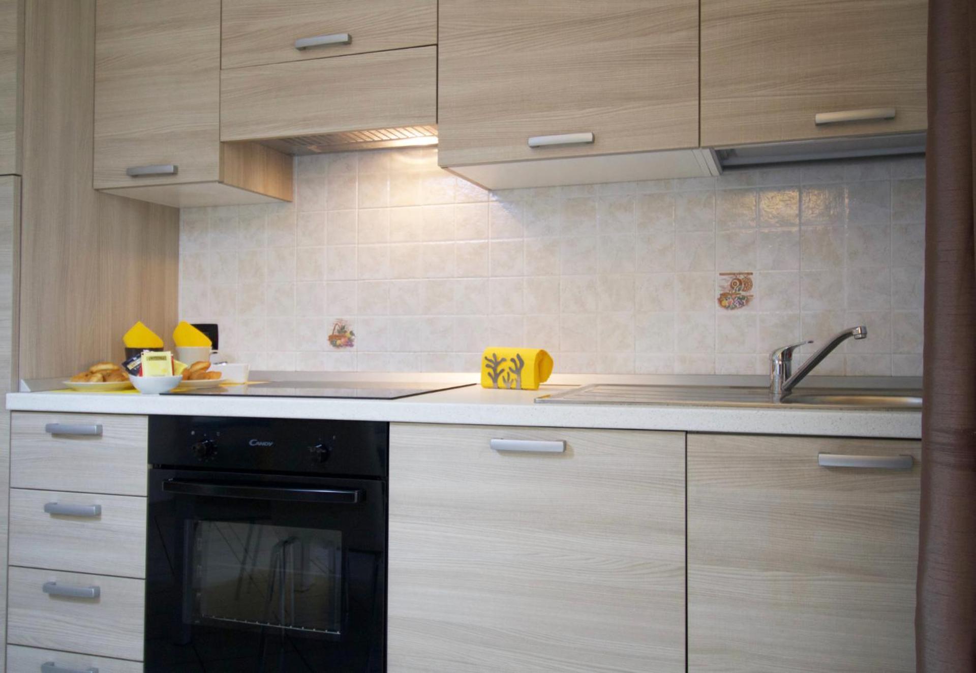 Hq Aparthotel Milano Inn - Smart Suites Чинизелло-Бальзамо Экстерьер фото