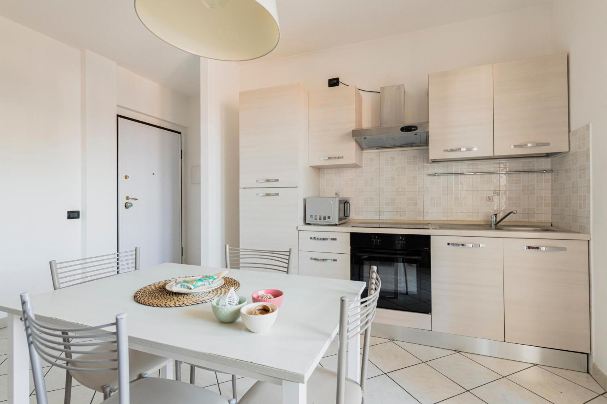 Hq Aparthotel Milano Inn - Smart Suites Чинизелло-Бальзамо Экстерьер фото
